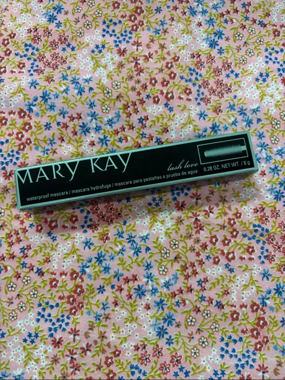 Mary Kay Lash Love Waterproof Mascara - Black